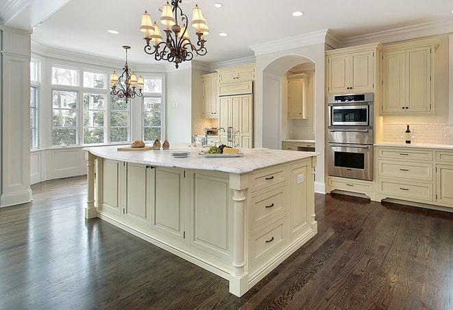 natural wood-look laminate flooring in a living room in Columbus, NJ